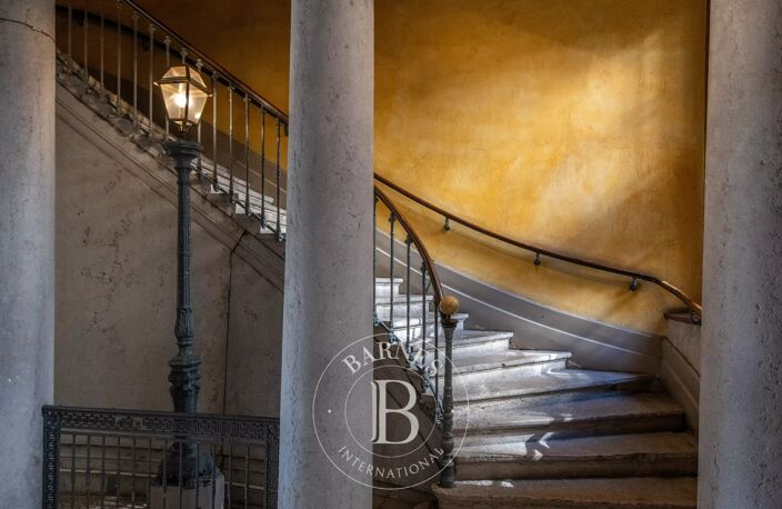 LYON 6 - FOCH - Appartement de 138 m² avec balcon - 4 chambres — photo 2