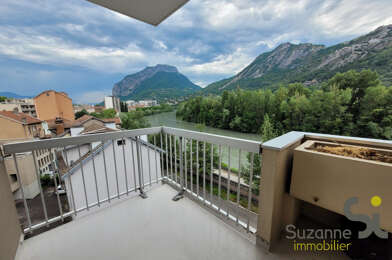 Appartement 2 pièces 711 €