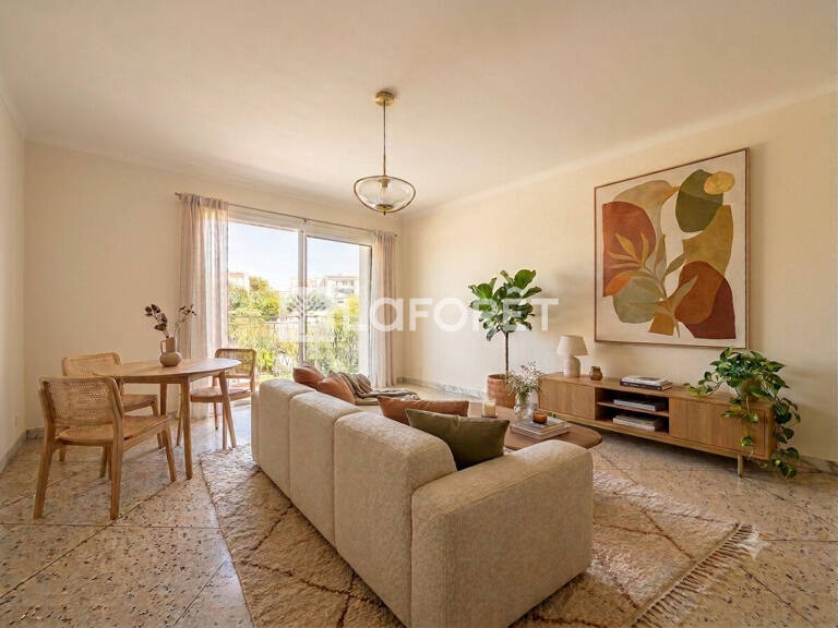 Studio 30 m² avec balcon, parking et cellier - Quartier Estanove — photo 1