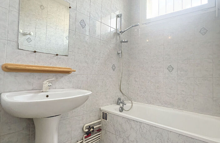 Appartement T3 sur la commune de la Tour du Pin — photo 4