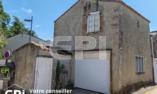 Terrain  1318 m² à vendre à Nueil-les-Aubiers (79250)