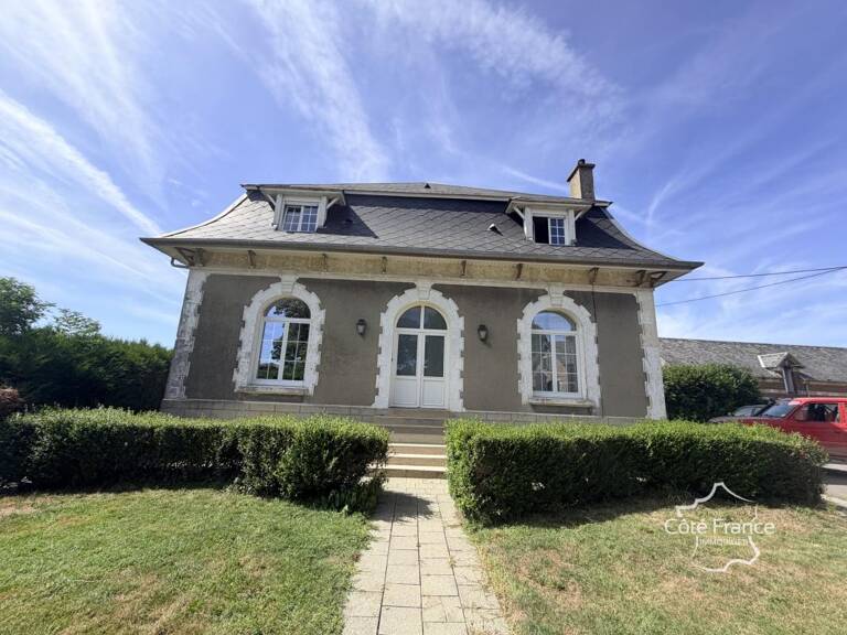 80240 EXCLUSIVITE- Maison de maitre à vendre — photo 1