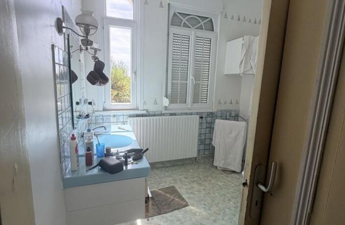 80240 EXCLUSIVITE- Maison de maitre à vendre — photo 4