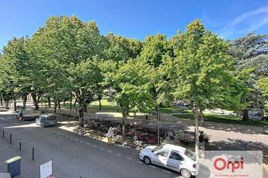 Appartement 3 pièces 590 €