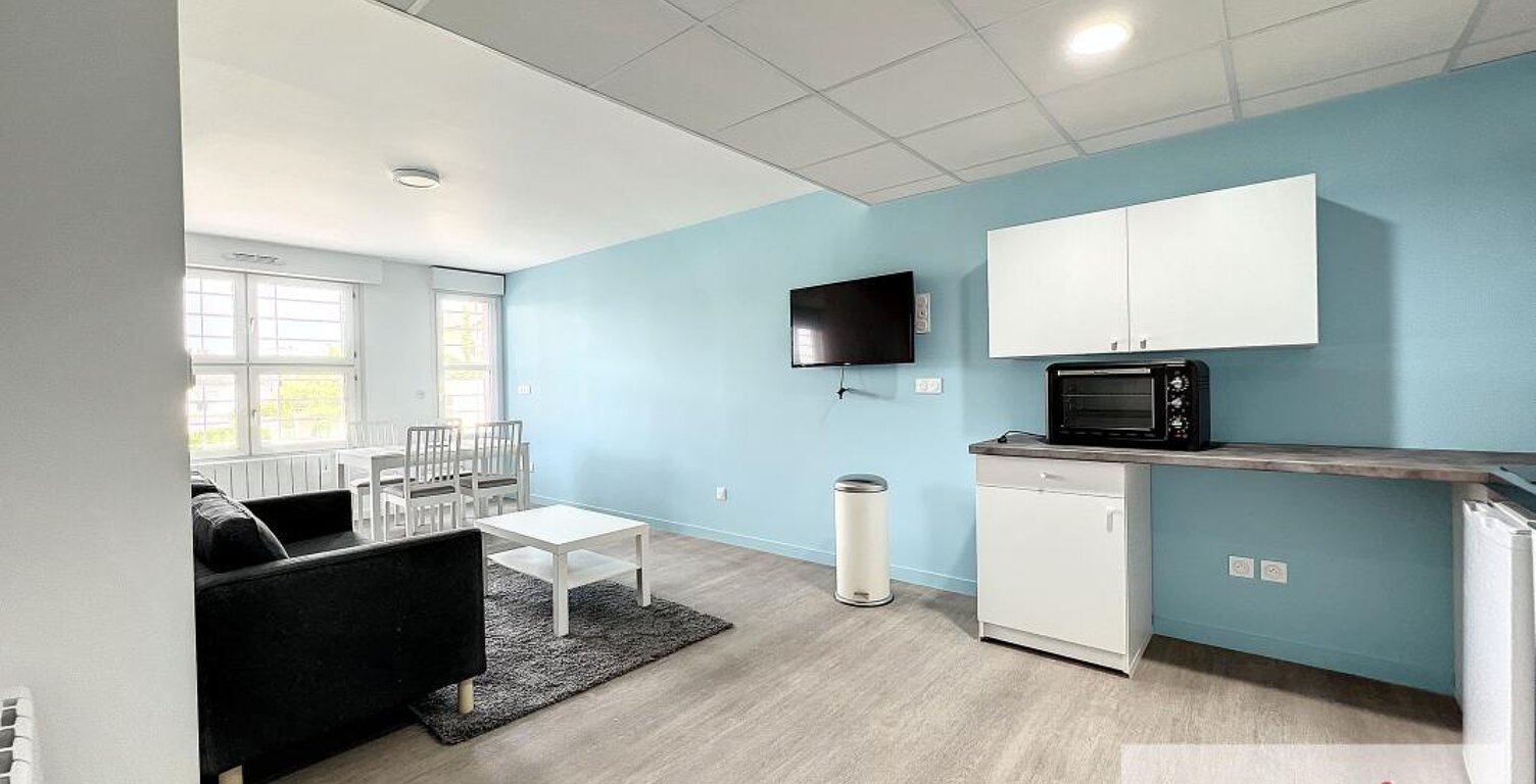 Appartement À Louer - DESERTINES — photo 1