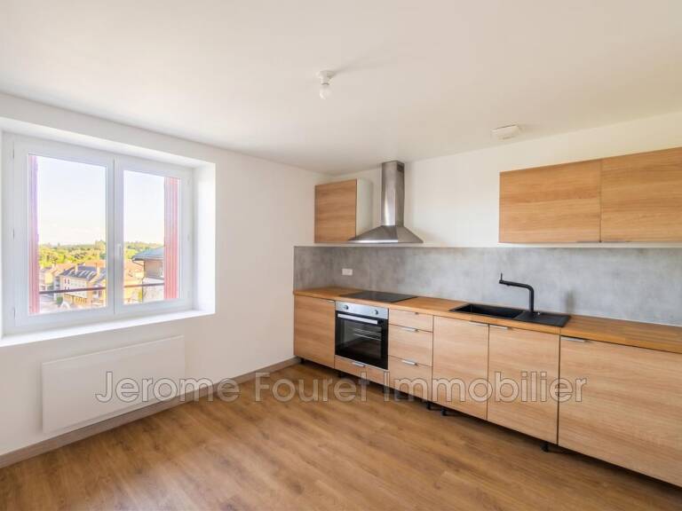 NEUVIC - APPARTEMENT T2- vue sur les Monts d'Auvergne — photo 1