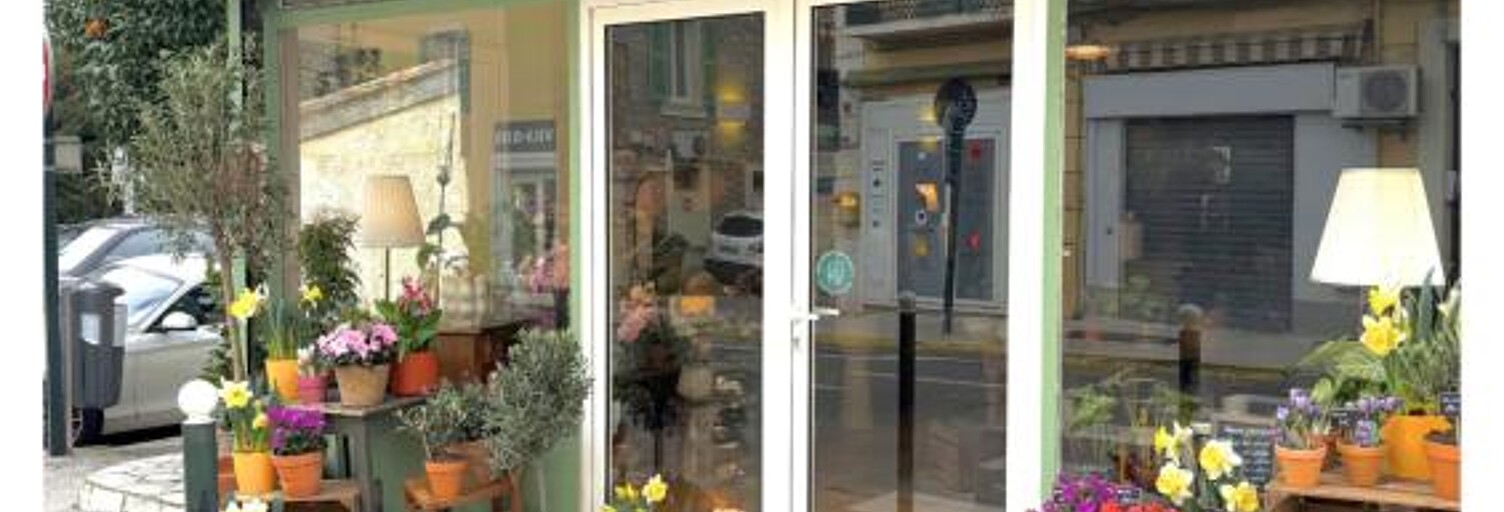 Commerce  50 m² à vendre à Hyères (83400)