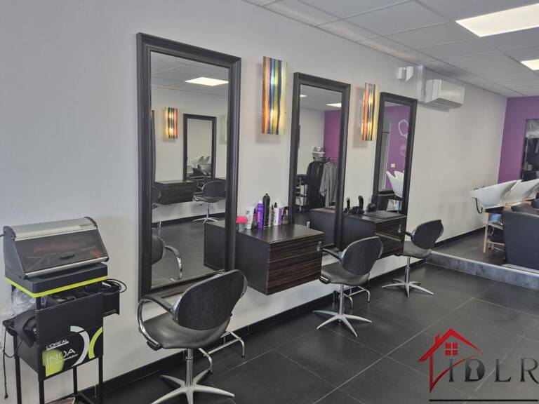 FONDS DE COMMERCE - SALON DE COIFFURE — photo 1