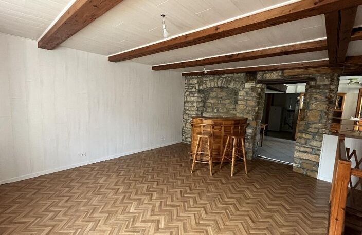 Maison mitoyenne de type F4 - 88 m2 - CHAMESOL — photo 4