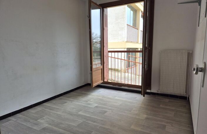 LA CLE DES CHAMPS APT T3 DE 63 M² EN RDC — photo 3