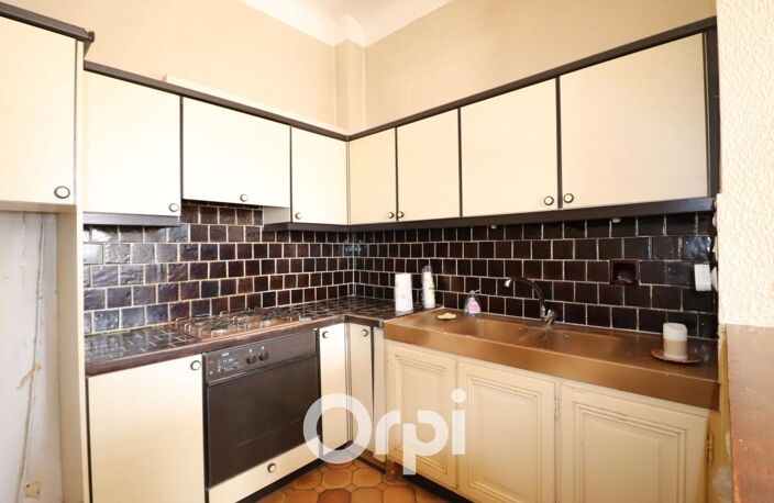 APPARTEMENT AUBAGNE CENTRE T3 de 65 m² en 2ème et dernier étage — photo 5