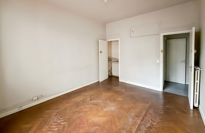 Appartement À Vendre — photo 4
