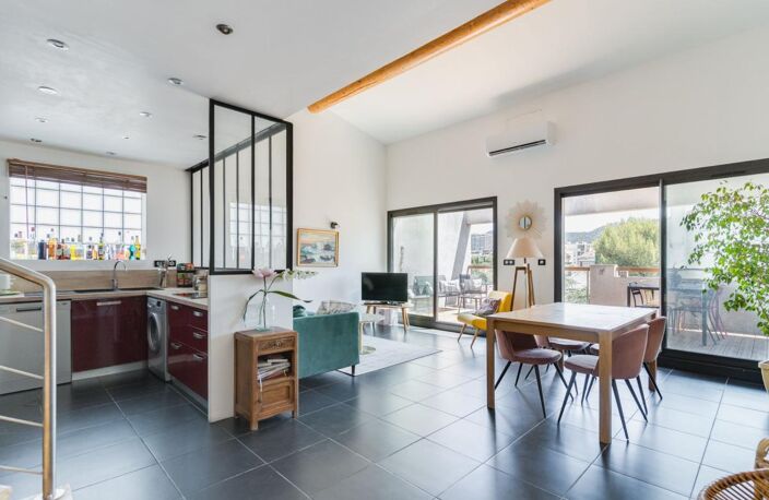 Duplex de 98 m2 T4 Mazargues 13009 — photo 2
