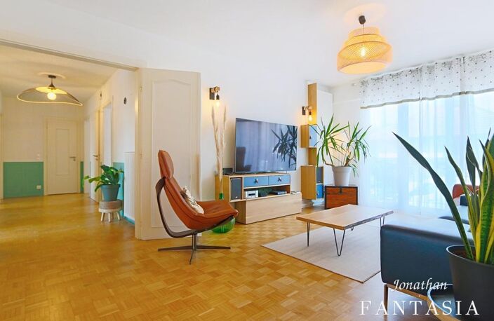 LA MAXE – Maison familiale de 230 m² au sol avec piscine chauffée et généreux espaces extérieurs — photo 2