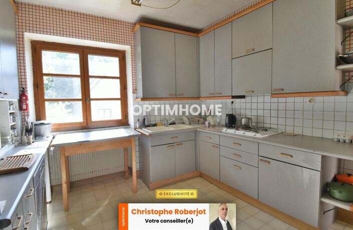 Maison + dépendances avec énorme potentiel à Fontaines sur 1 hectare de terrain clos et arboré — photo 5