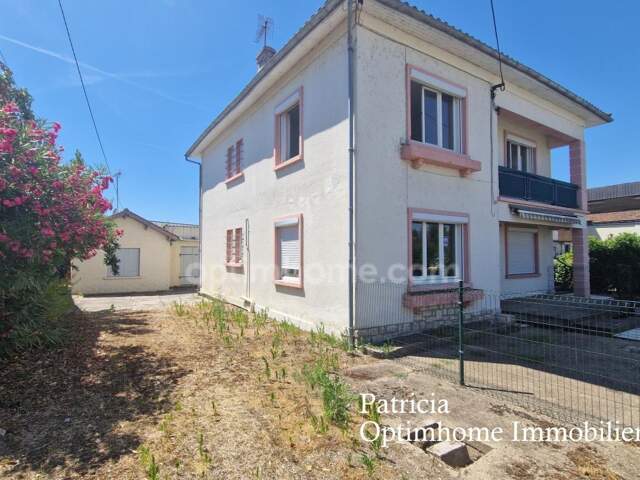 Maison à vendre 10 pièces PINEUILH (33) — photo du bien