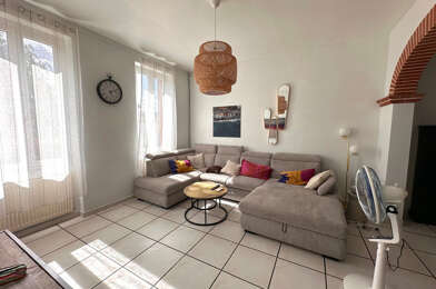 Maison 5 pièces 599000 €