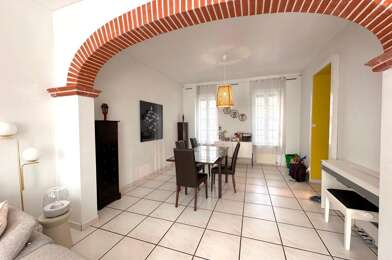 Maison 5 pièces 599000 €
