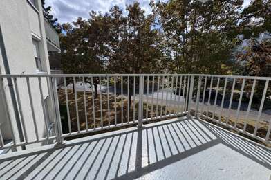 Appartement 4 pièces 180000 €