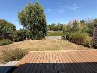 LA TRANCHE SUR MER A 15 MIN DANS RESIDENCE AVEC PISCINE VILLA BOIS AVEC VERANDA TERRASSE ET JARDIN — photo 3