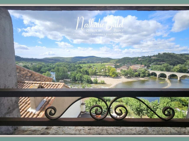 À vendre – Maison de village avec vue imprenable – Roquebrun (34360) — photo du bien