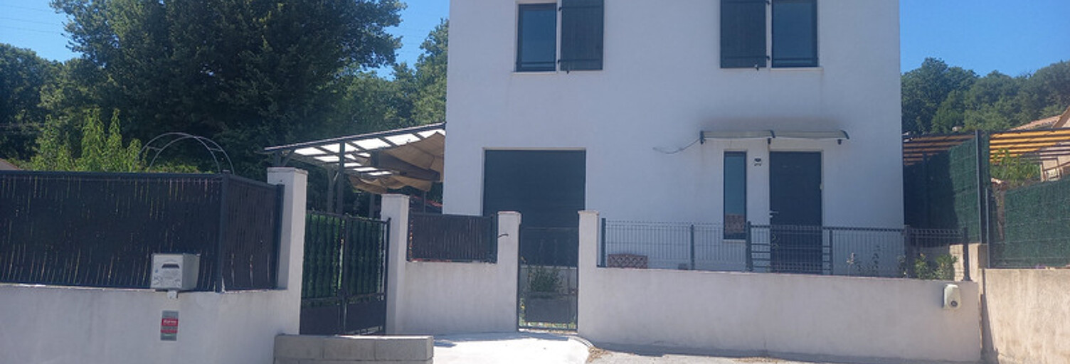 Maison 6 Pièces 114 m² à louer à Sainte-Tulle (04220)