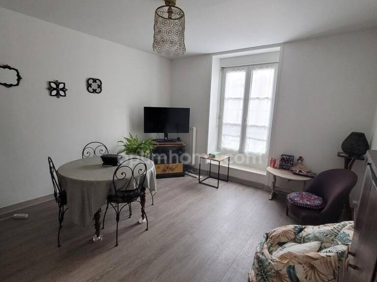 DINAN (22) plein centre ville - Appartement T3 de 52.25 m² avec 2 Chambres - 2ème étage sans ascenceur — photo 1