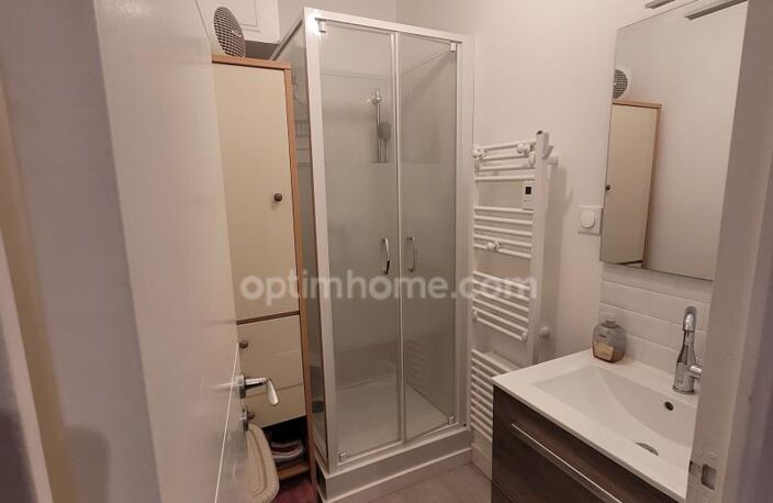 DINAN (22) plein centre ville - Appartement T3 de 52.25 m² avec 2 Chambres - 2ème étage sans ascenceur — photo 3