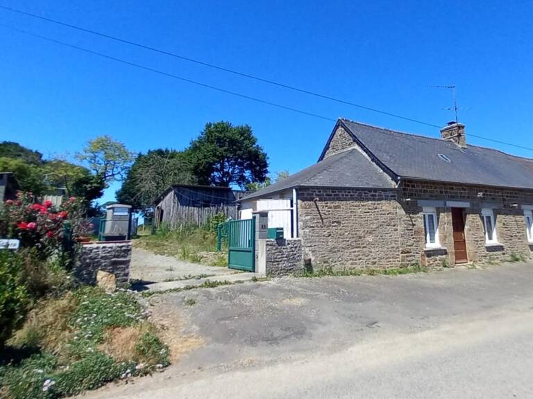 Fermette à rénover sur près de 2 hectares – Idéal projet de vie à la campagne (MONTAUDIN -53) — photo 1