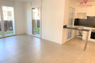 Appartement 3 pièces 930 €