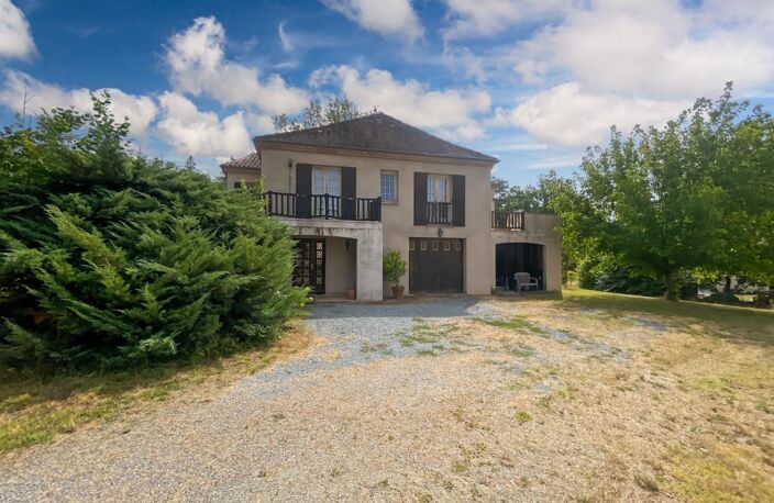 🏡 Maison familiale de 188 m² – De beaux volumes et un énorme potentiel ! — photo 2