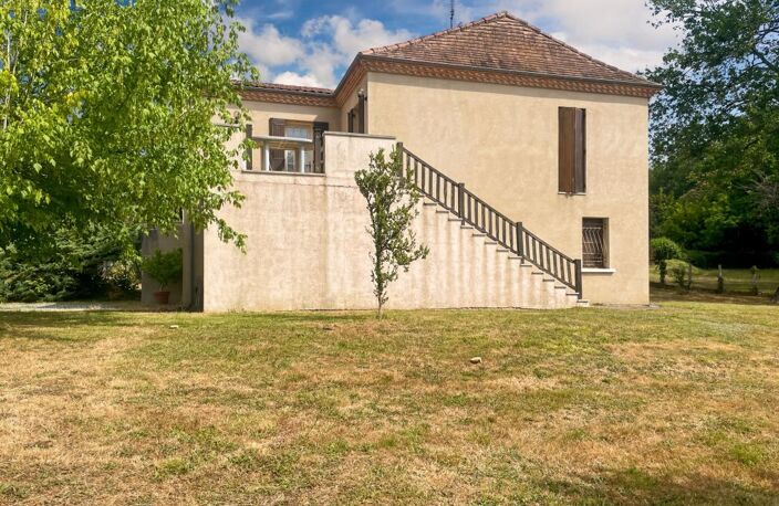 🏡 Maison familiale de 188 m² – De beaux volumes et un énorme potentiel ! — photo 3