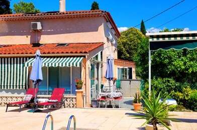 Appartement 1 pièces 720 €