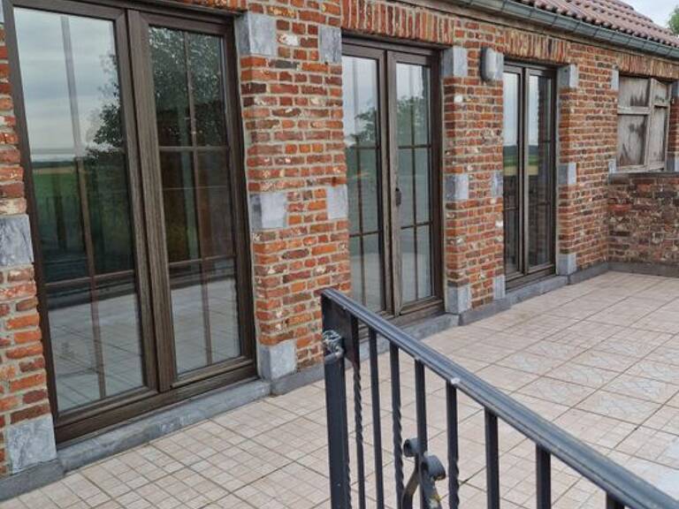 Maison de 60m2 à louer sur Hon-Hergies — photo 1