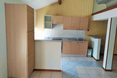 Appartement 5 pièces 850 €
