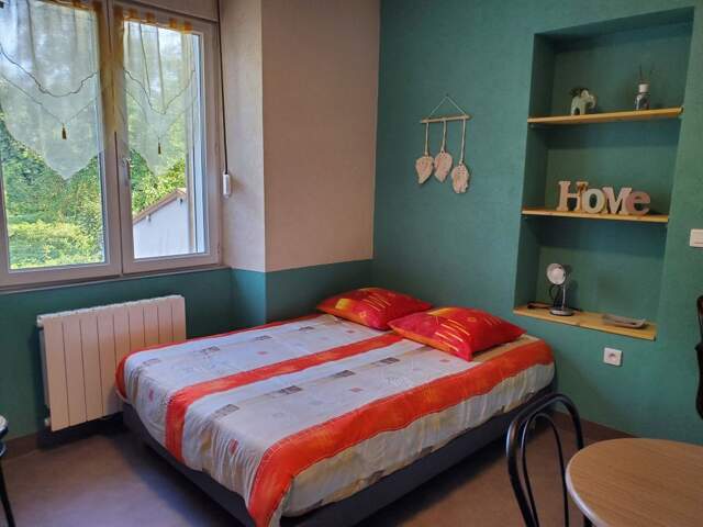 Studio de 20m2 à louer sur Sainte-Suzanne — photo du bien