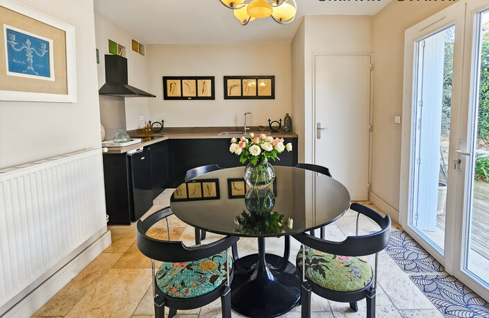 Maison de ville de caractère avec garage et terrasse – Quartier Palissy à Agen — photo 2