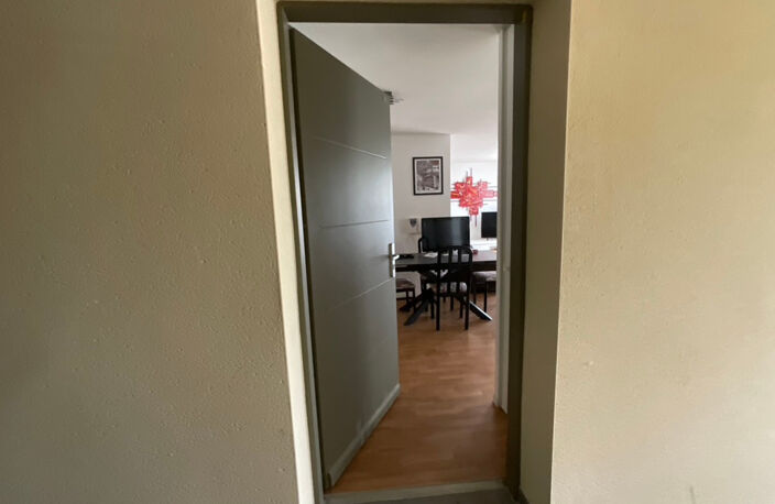En exclusivité :Appartement à vendre 3 pièces  LA SALVETAT SAINT GILLES (31) — photo 2