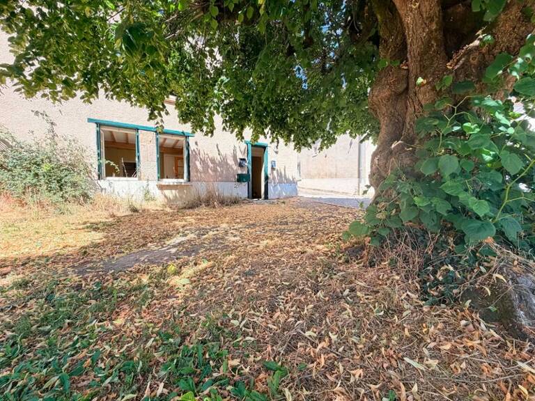 PROCHE CENTRE VILLE, MAISON A RENOVER 79 m², JARDIN, 2 CHAMBRES, COMBLES AMENAGEABLE, ASSAINISSEMENT COLLECTIF — photo 1