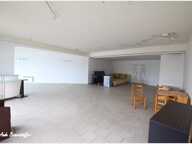 Local/bureau à vendre LA COUARDE SUR MER (17), local commercial premium — photo 2
