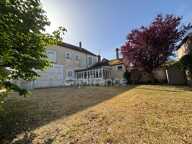 Virginie MASSON Capifrance vous propose en exclusivité - Chemilly-sur-Yonne – Maison de caractère 130m² avec jardin, garage et dépendance — photo 3
