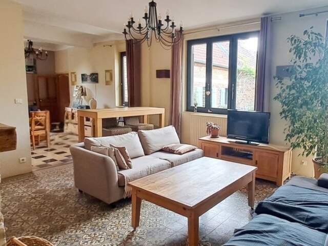 Maison de charme à vendre sur Sebourg - 59 — photo du bien