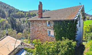 Maison 8 Pièces 154 m² à vendre à Olliergues (63880)