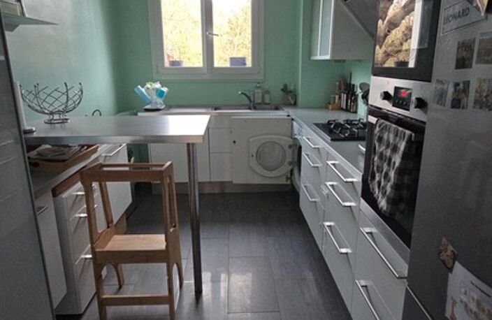 Appartement à vendre 4 pièces BOUGIVAL (78) — photo 2