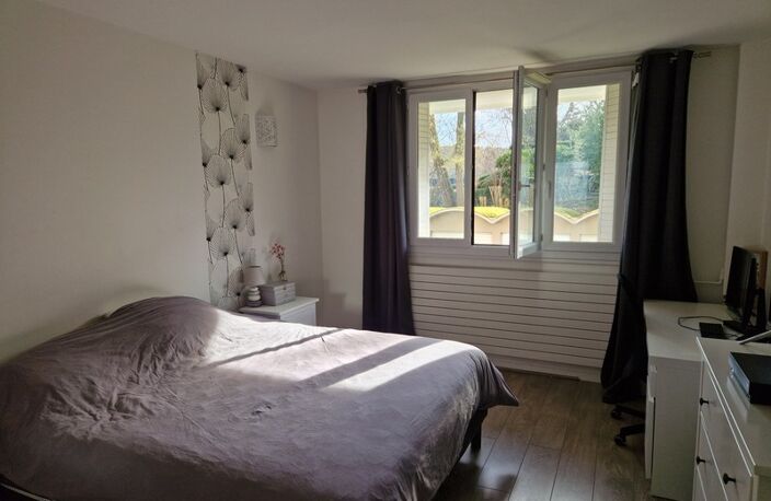 Appartement à vendre 4 pièces BOUGIVAL (78) — photo 4
