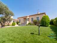 JUVIGNAC – VILLA 6 PIÈCES DE PLAIN-PIED – 168,86 M² – PISCINE CHAUFFÉE – VÉRANDA CHAUFFÉE – SOUS-SOL D’ENVIRON 160 M² — photo 3