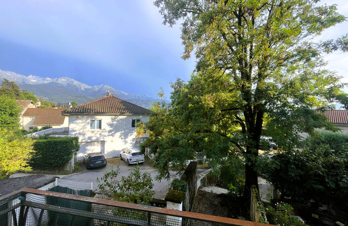T2 + Balcon — photo 4