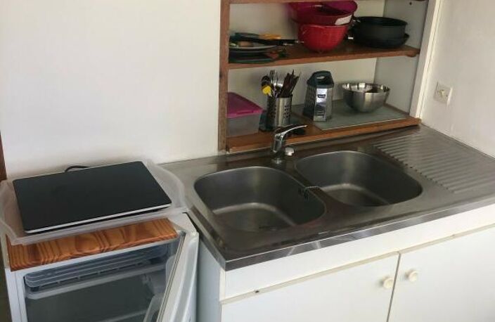 T1 — photo 2