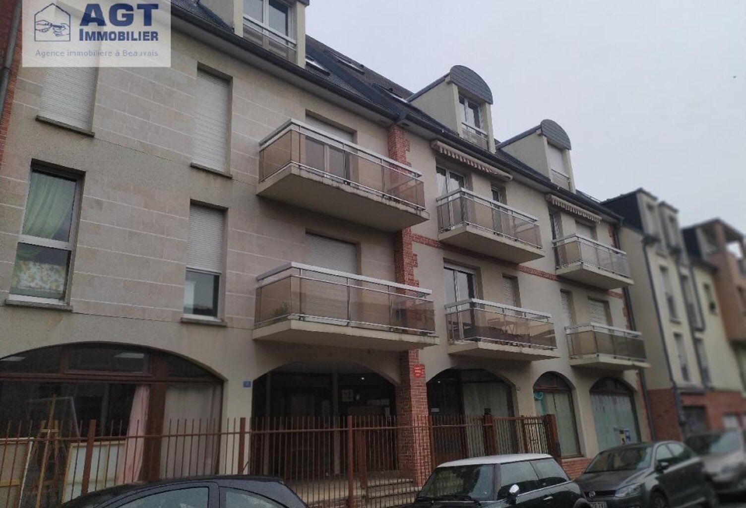 BEAUVAIS — photo 1