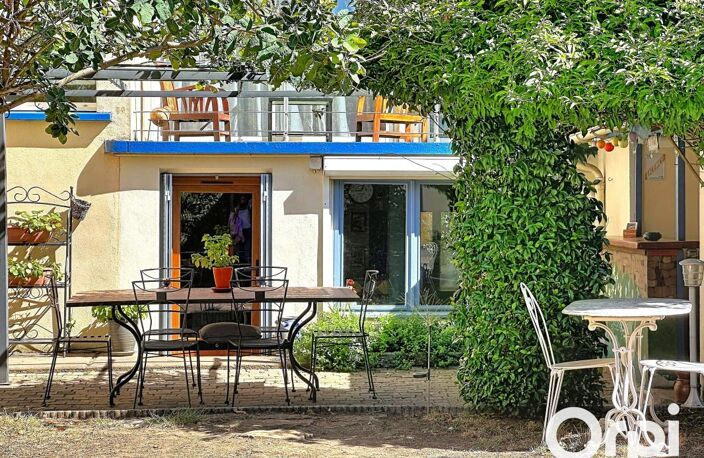 Maison de ville 140 m² – 4 chambres – Jardin, terrasses et garage – Centre-ville — photo 2